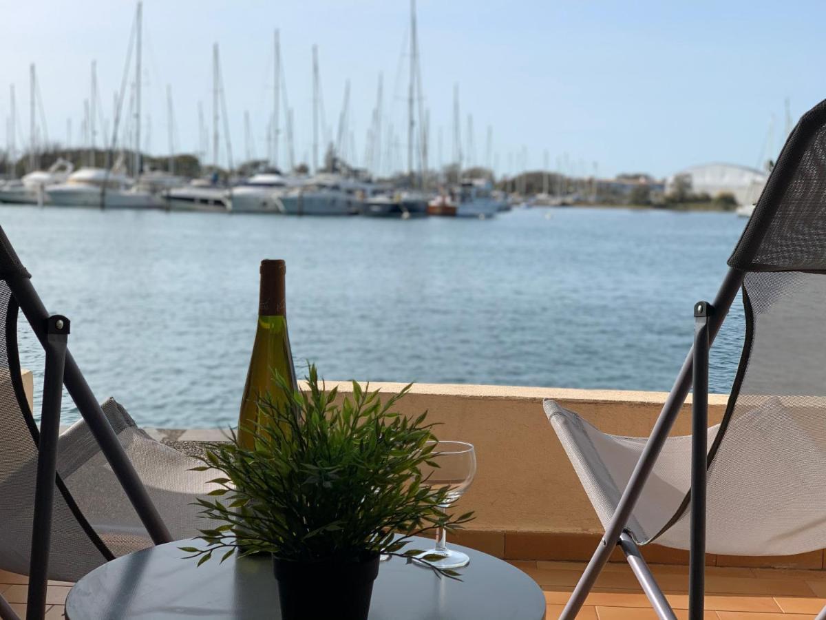 Studio - Les Pieds Dans L'Eau Agreable En Toutes Saisons 4 Couchages - Climatisation - Parking Prive - Piscine Sur Mer - Vue Magnifique Et Rare - Situation Optimum - Les Argonautes - Ile Des Pecheurs - Cap D'Agde Exterior foto